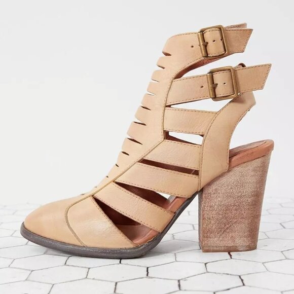 Free People Bootie "EUC" - Picture 16 of 16